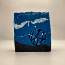 Load image into Gallery viewer, Thunderous